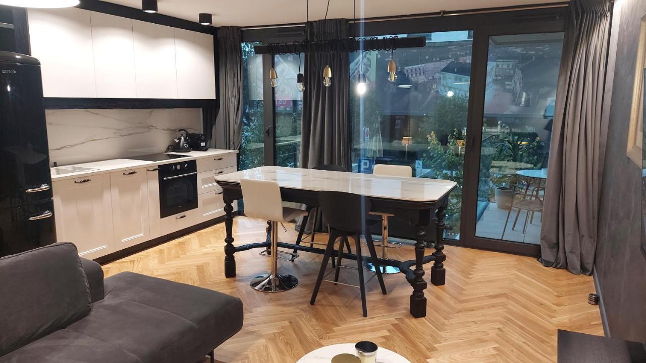 Art Apartamenty II Basen & Spa W Centrum Z Balkonem, Faktura Vat Люблін Екстер'єр фото