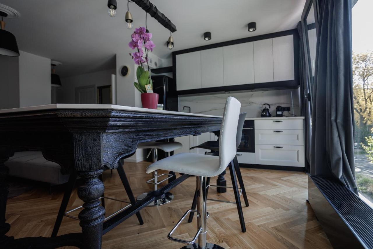 Art Apartamenty II Basen & Spa W Centrum Z Balkonem, Faktura Vat Люблін Екстер'єр фото